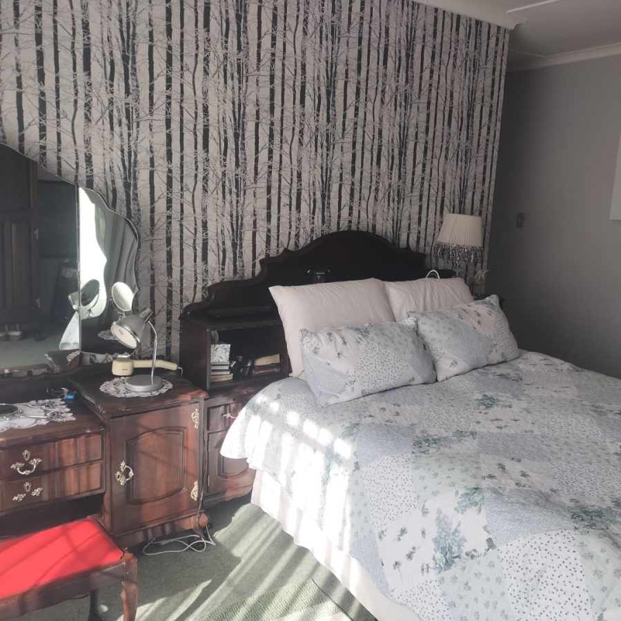 4 Bedroom Property for Sale in Fichardt Park Free State
